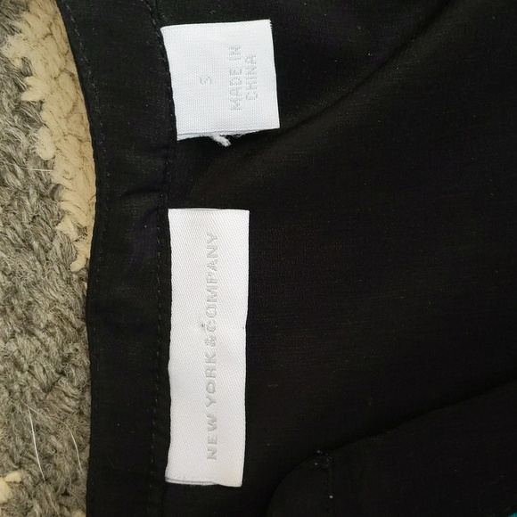 New York & Company Teal & Black V-Neck Blouse - Small - Picture 7 of 8